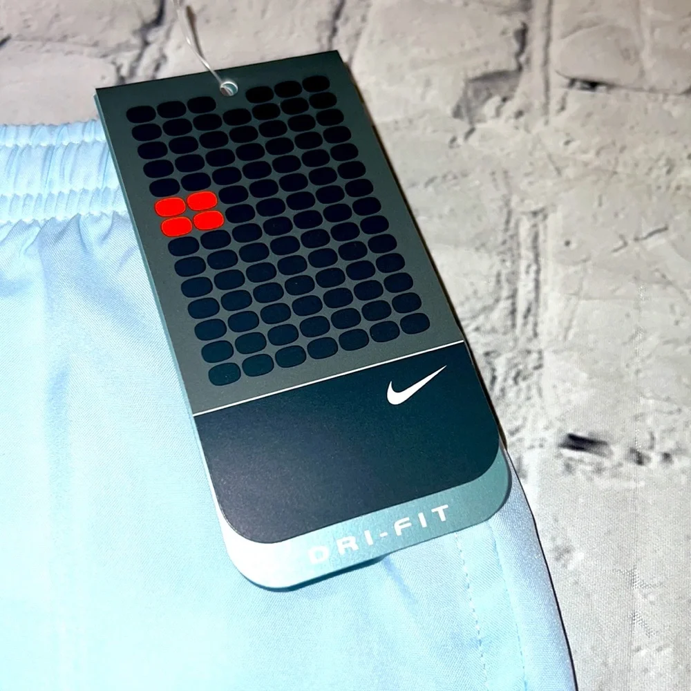 🆕Nike Dri-Fit Women’s Athletic Shorts - Picture 3 of 14